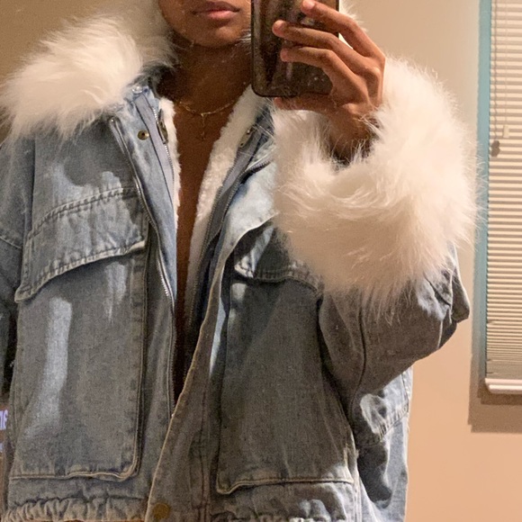 indie XO women’s fuzzy denim jacket - Picture 2 of 4